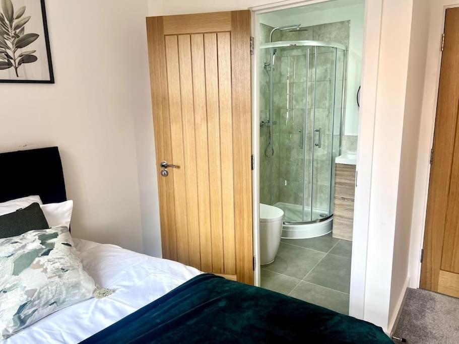 Twilight House -Wyndale Living- B'Ham Jq Townhouse Villa Birmingham Bagian luar foto